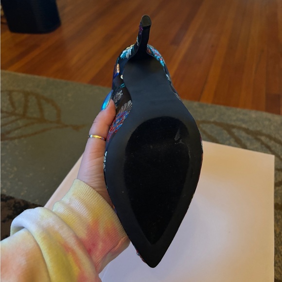 Floral Stiletto Ankle Booties - Picture 4 of 4